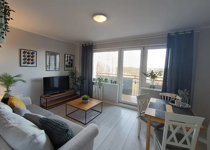 Apartment Jawornicka 7 / Grunwald *